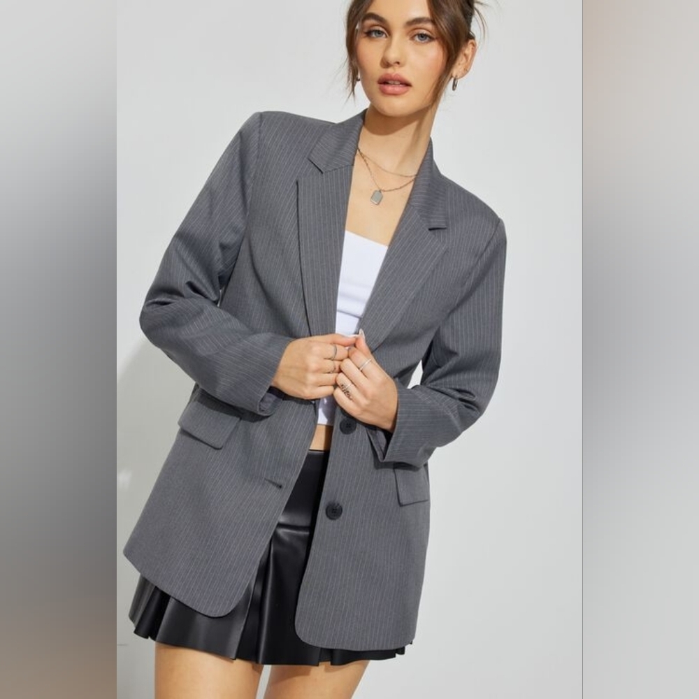 Pin Stripe Grey Blazer 🩶